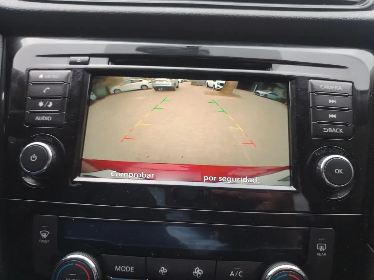 Nissan X-Trail 2.5 Advance 4x2 3row Cvt At 5p año 2023