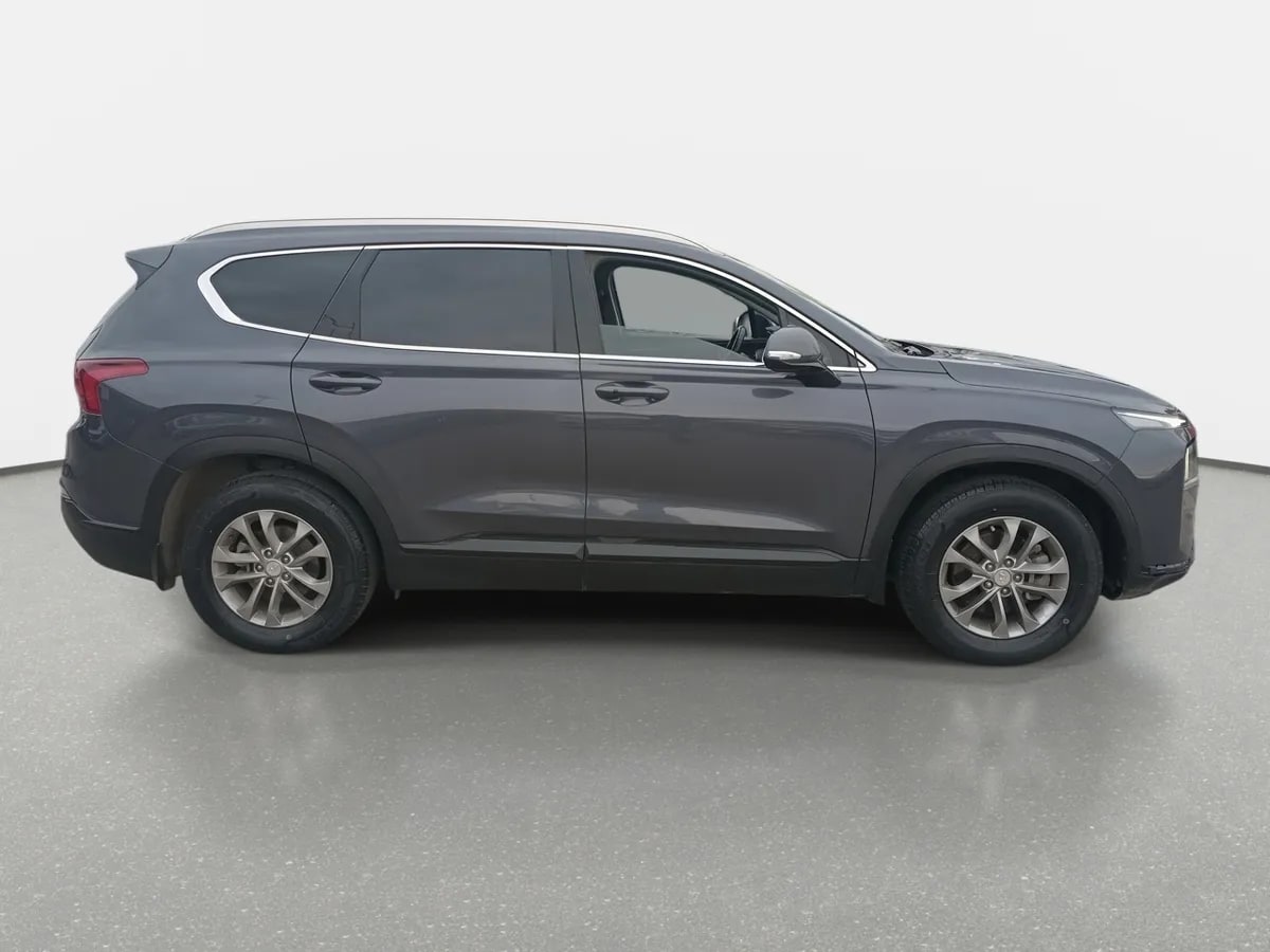 Hyundai Santa Fe 2.5 Plus Fl 4x2 At 5p año 2022