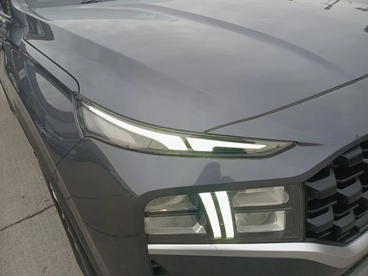Hyundai Santa Fe 2.5 Plus Fl 4x2 At 5p año 2022