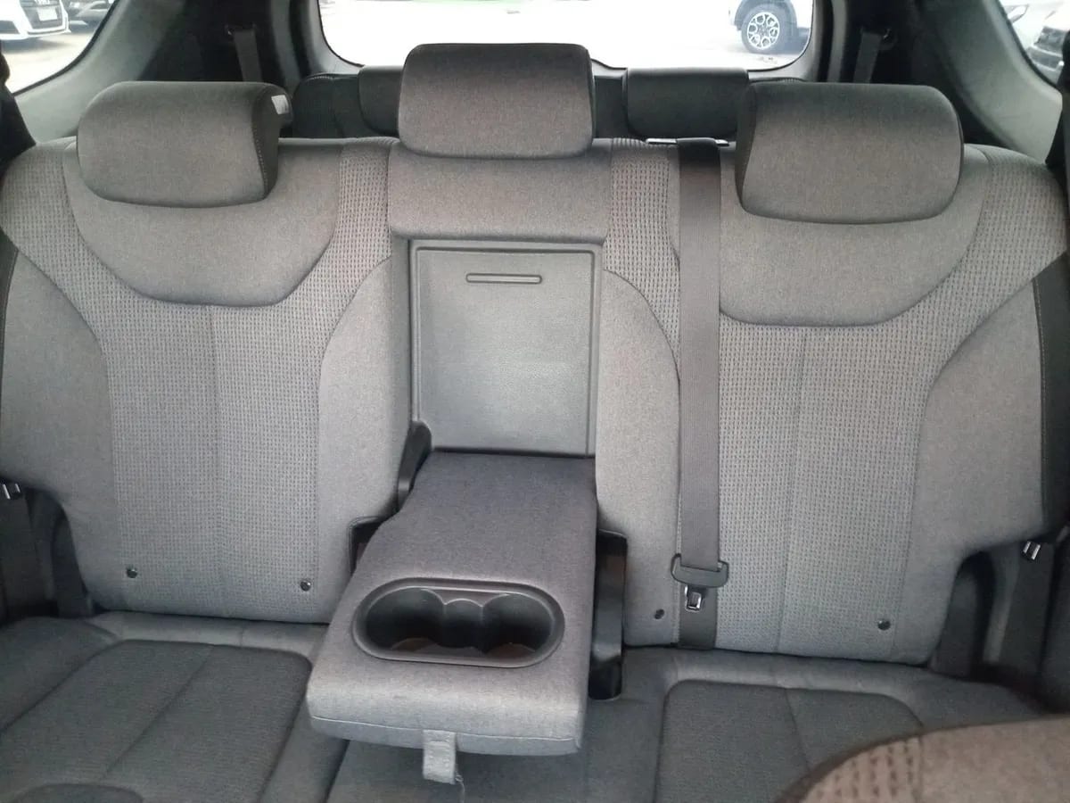Hyundai Santa Fe 2.5 Plus Fl 4x2 At 5p año 2022