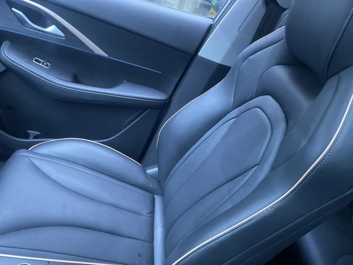Omoda C5 1.5t Luxury 4x2 Cvt At 5p año 2025