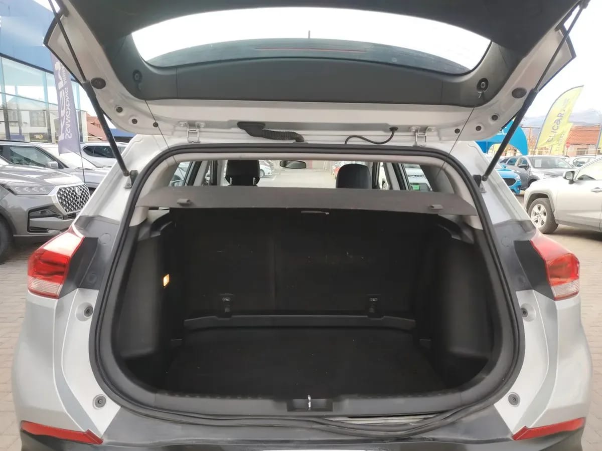 Chevrolet Tracker 1.2t Ltz Fwd At 5p año 2021