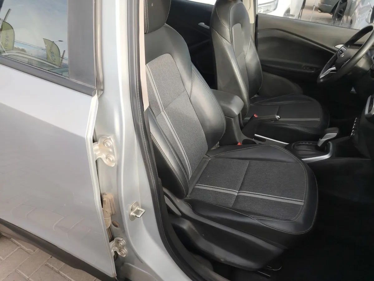 Chevrolet Tracker 1.2t Ltz Fwd At 5p año 2021
