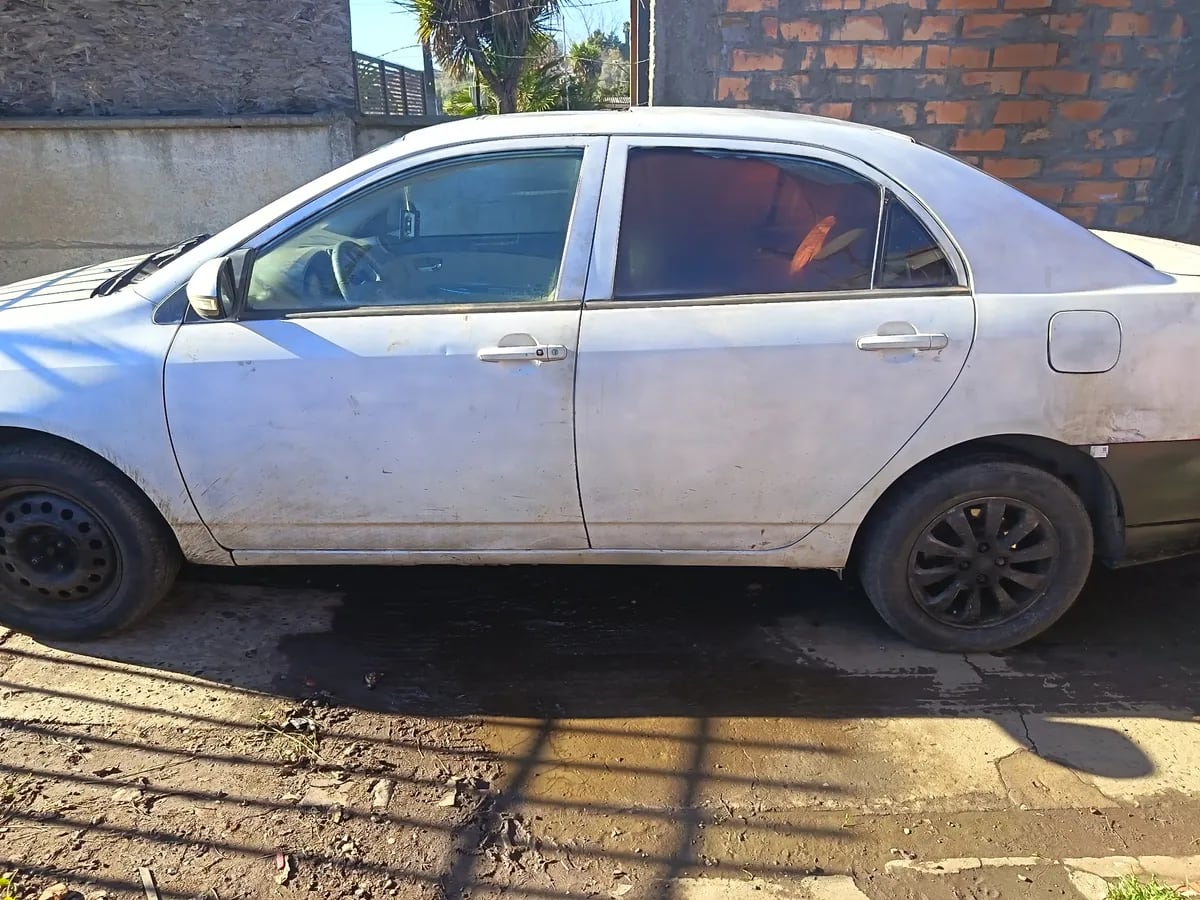 BYD G3 1.5 Glxi Mt año 2012