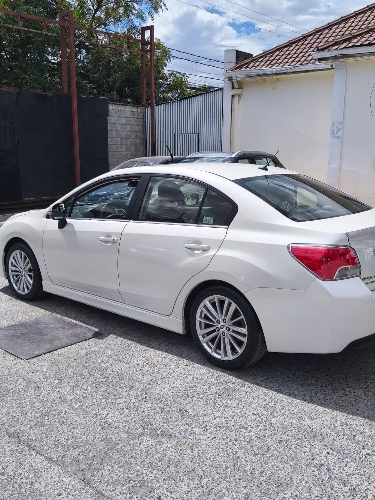 SUBARU IMPREZA 2.0 Xs E Mt 4x4 año 2015