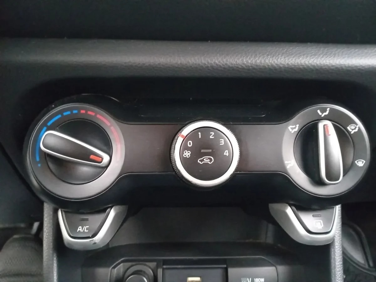 Kia Morning 1.2 Ex 4x2 Hb Abs Ac 5mt 5p año 2022