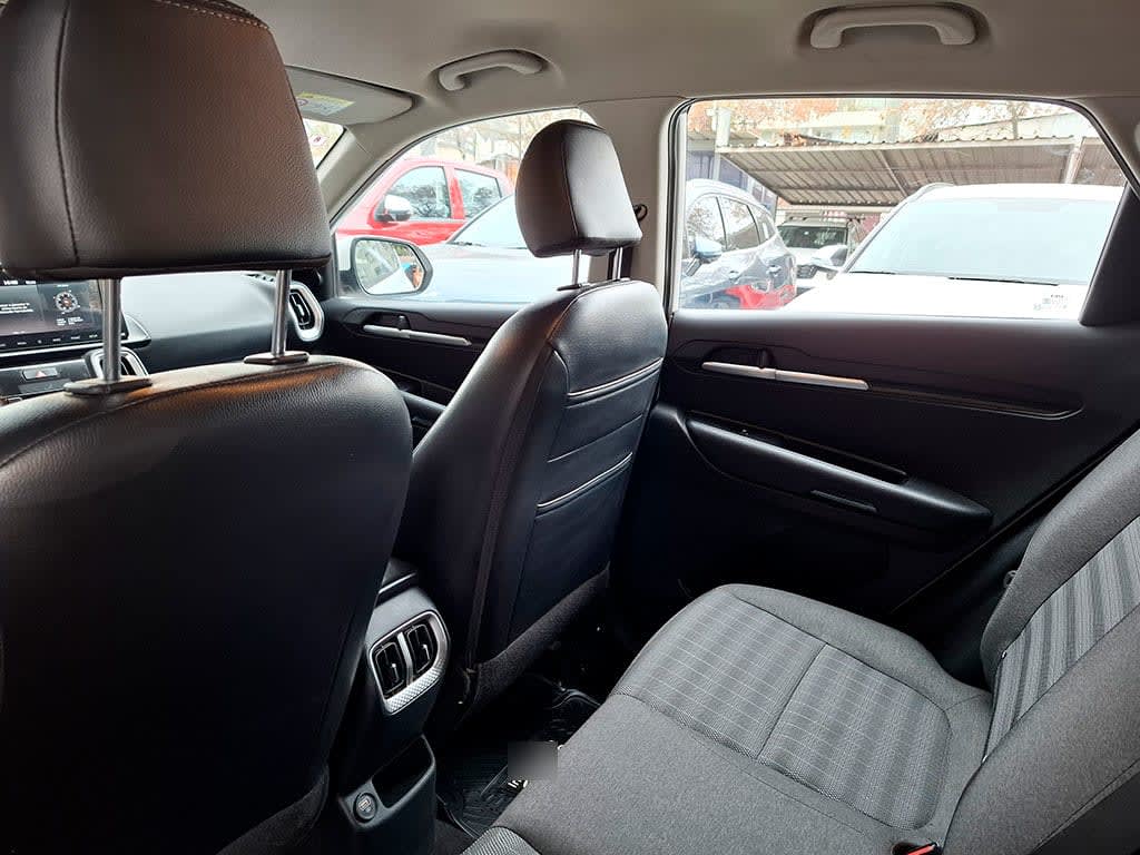 Kia Sonet Ex 1.5l 6mt Acc Plus año 2022