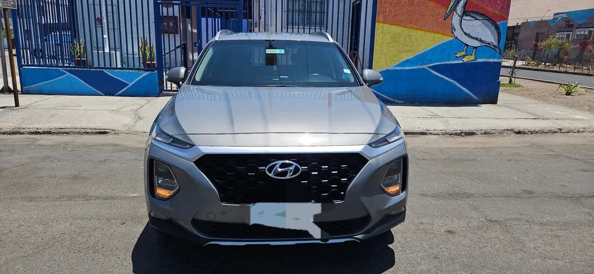 Hyundai Santa Fe 2.2 Crdi Tm Plus Mt Diesel año 2020