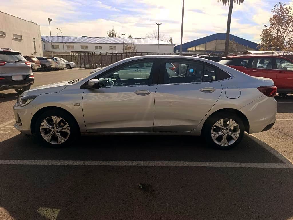 Chevrolet Onix Premier año 2022
