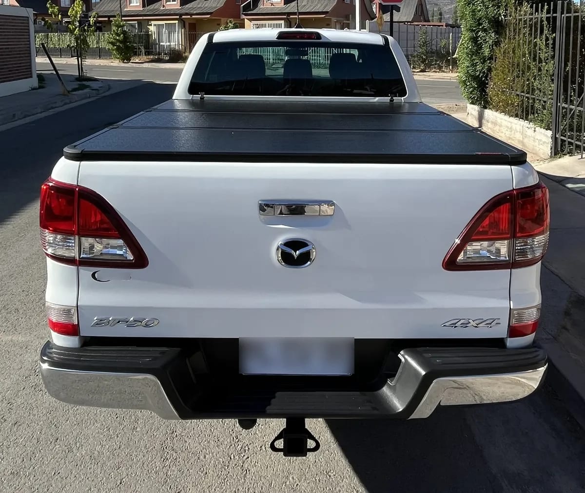 MAZDA BT-50 2.2 Dc Sdx Mt 4x4 Diesel año 2021