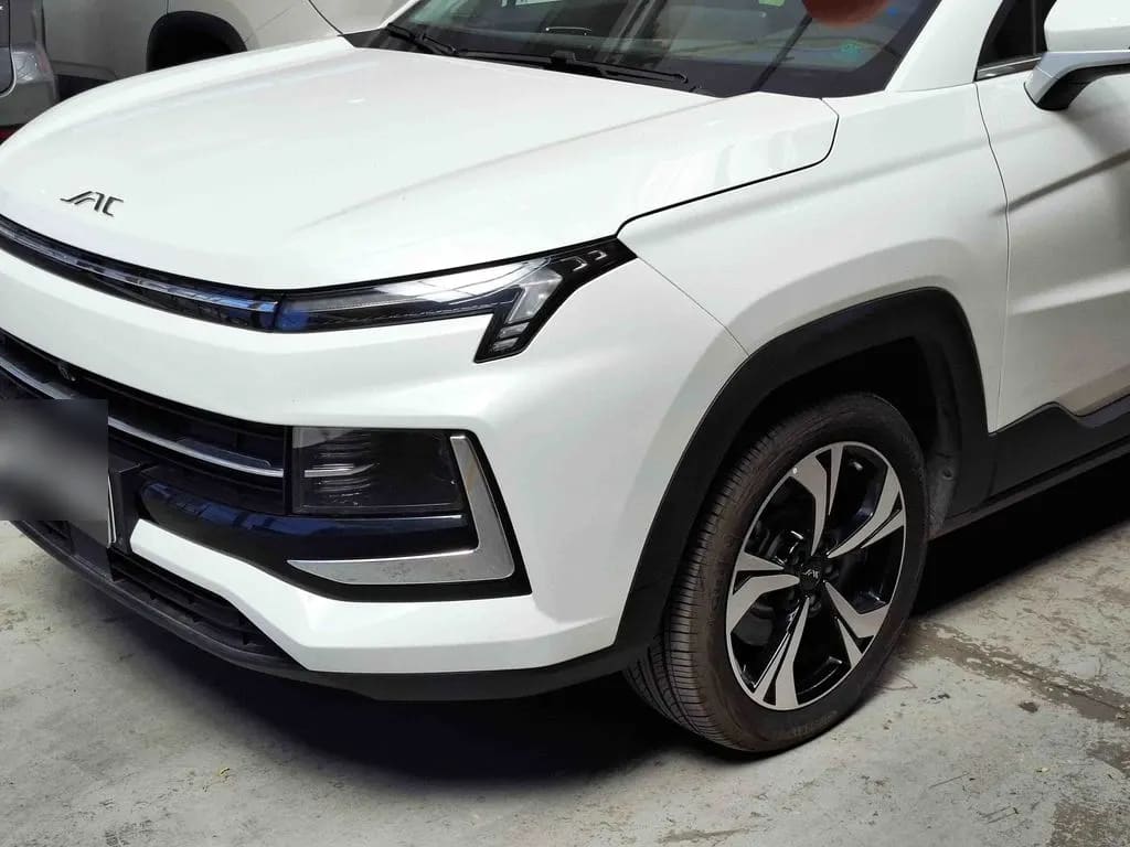 JAC Js4 Luxury año 2025