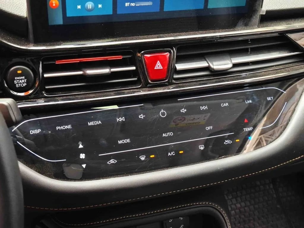 JAC Js4 Luxury año 2025