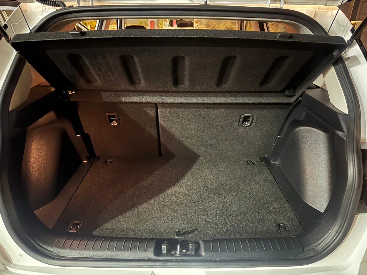Hyundai Venue 1.6 Qx Plus Mt año 2021