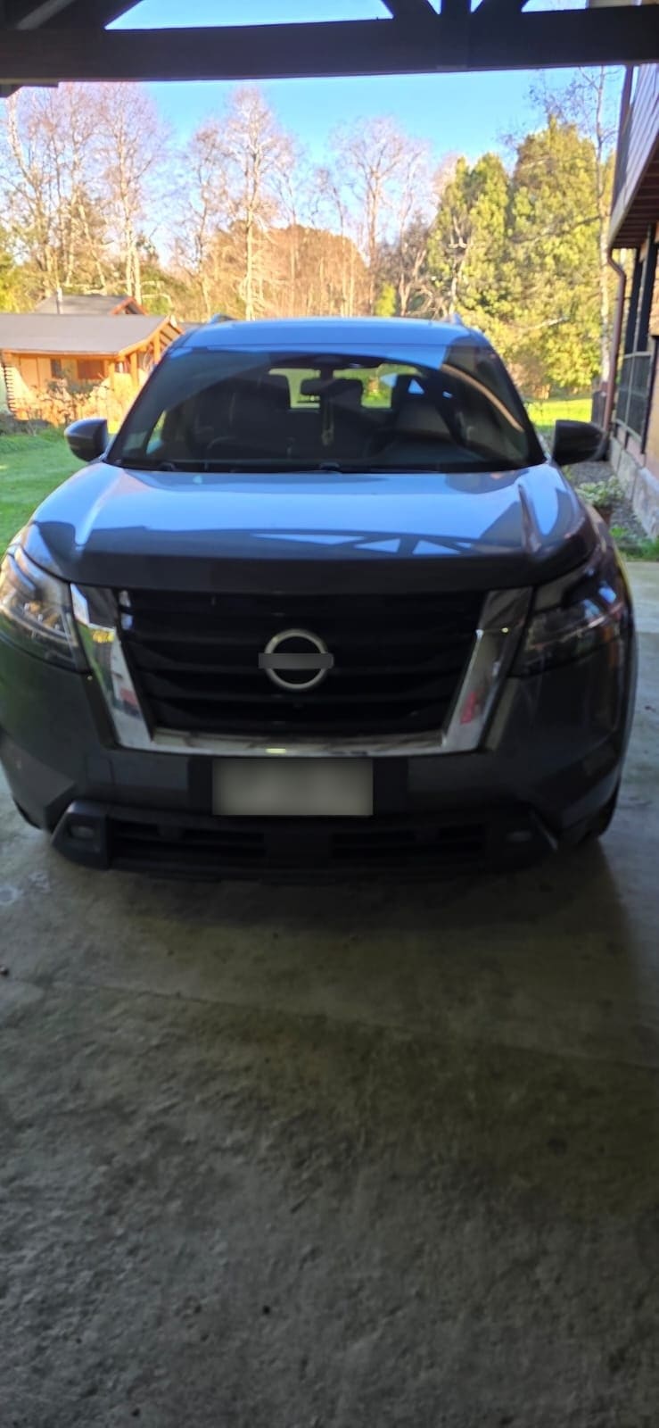 Nissan Pathfinder 3.5 Exclusive At 4x4 año 2023