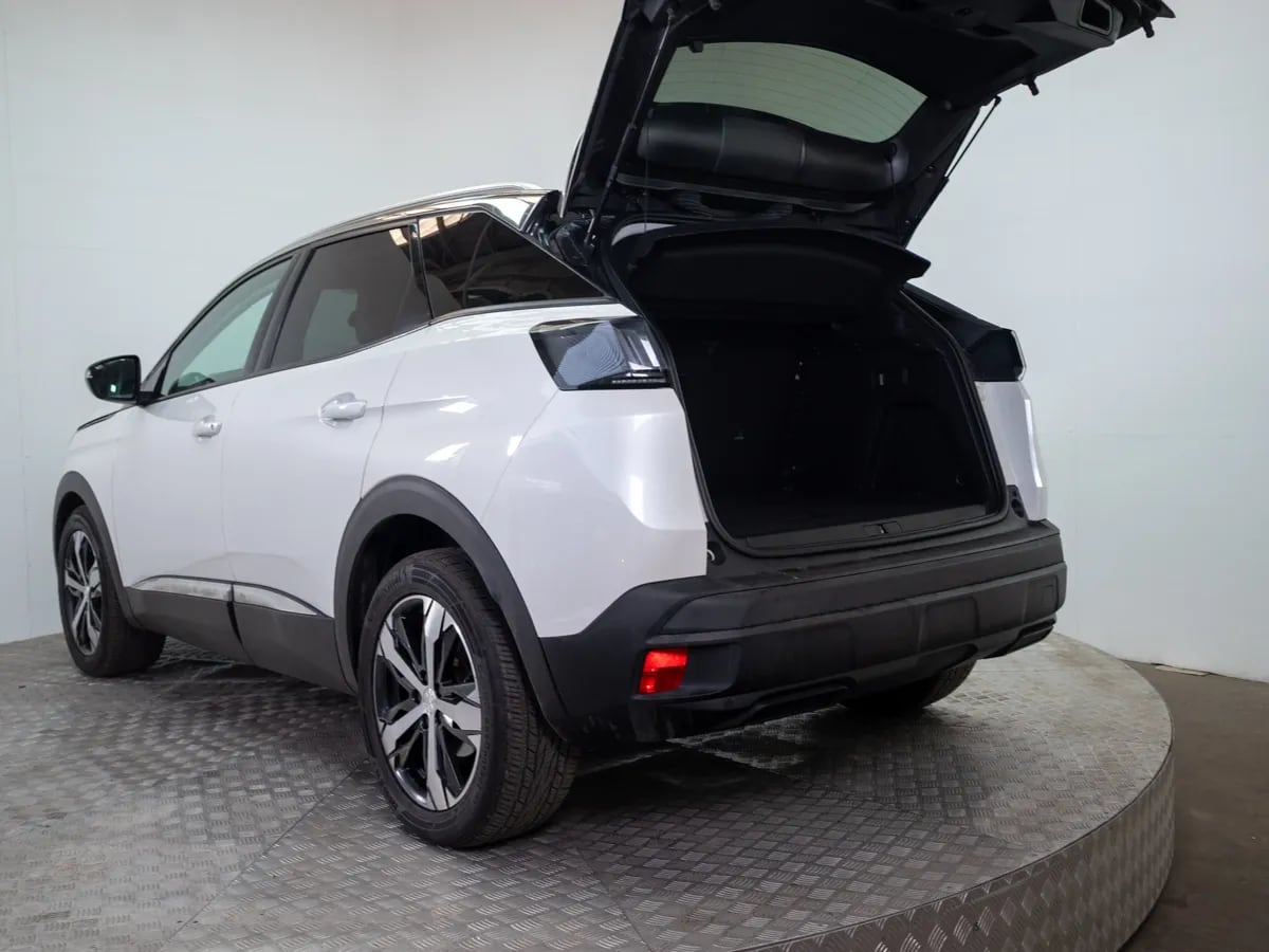 Peugeot New 3008 3008 1.6 Allure Pack Thp 165 At año 2022