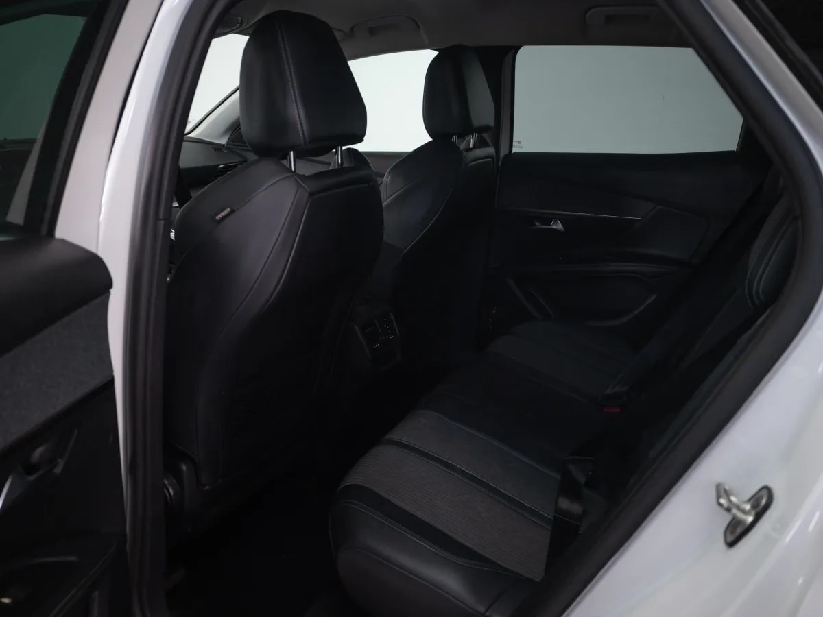 Peugeot New 3008 3008 1.6 Allure Pack Thp 165 At año 2022