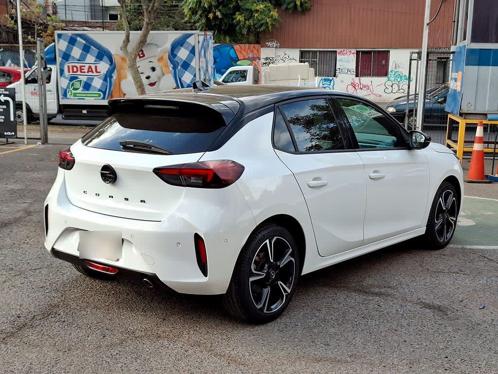 Opel Corsa 1.2 Edition At año 2024
