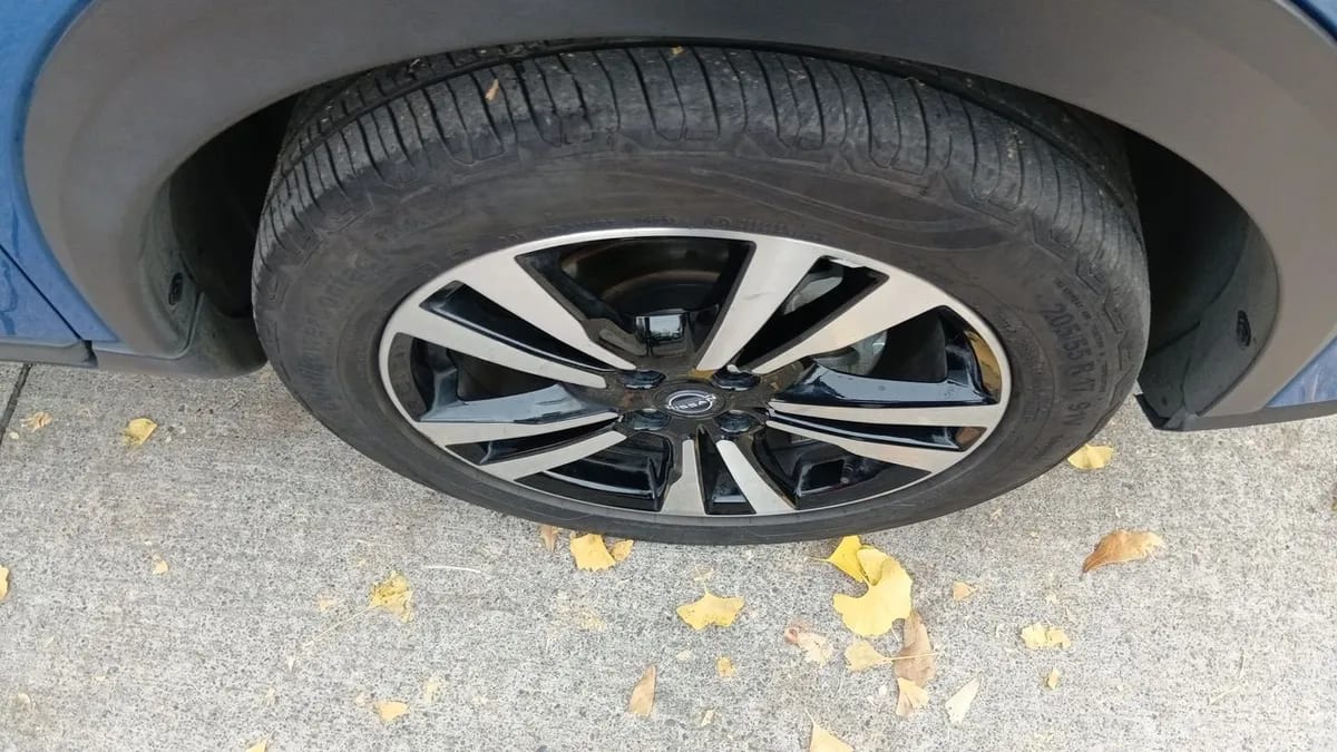 Nissan Kicks 1.6 Advance 4x2 Mt 5p año 2024