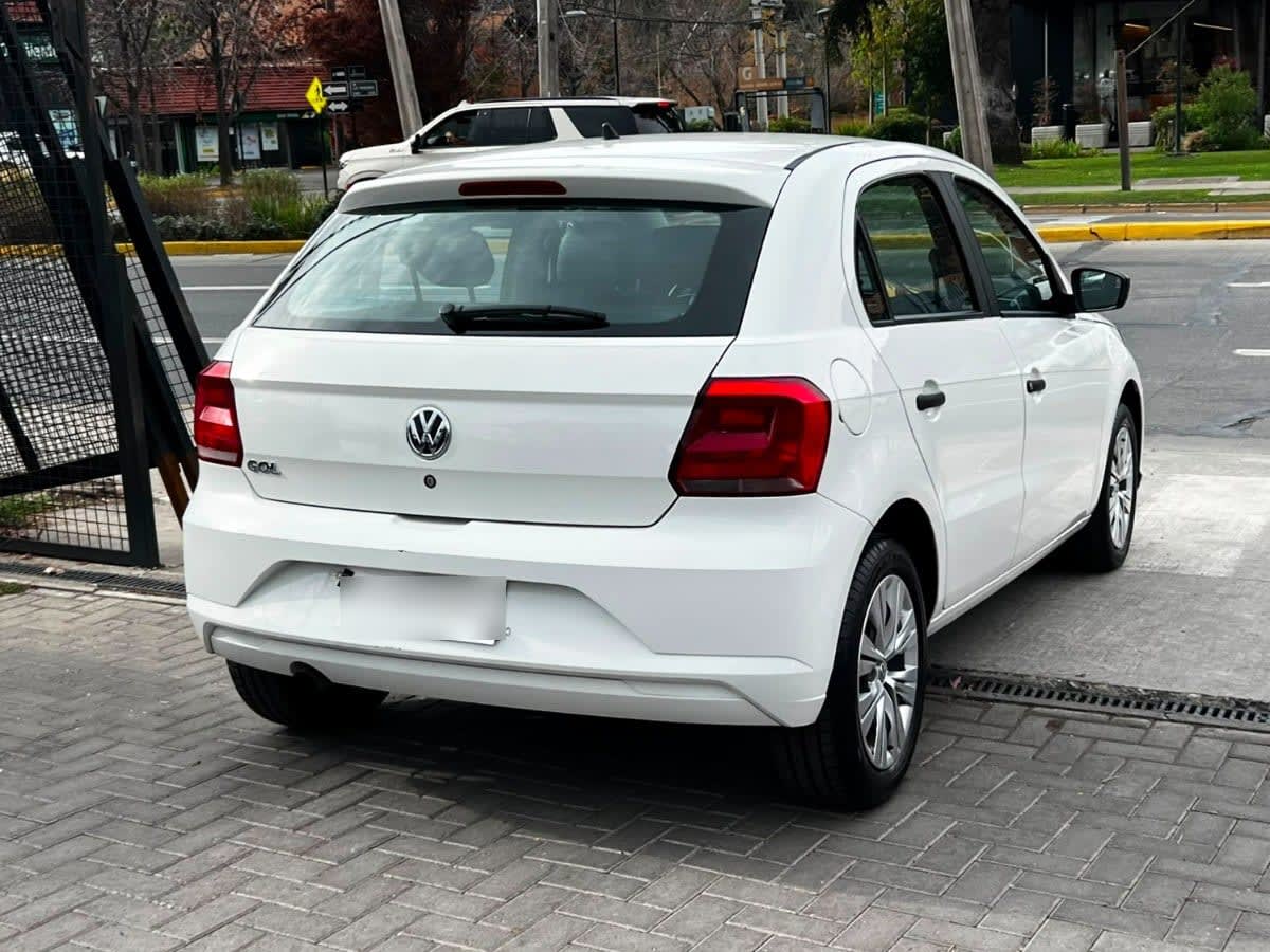Volkswagen Gol Trendline 1.6 Mt año 2021