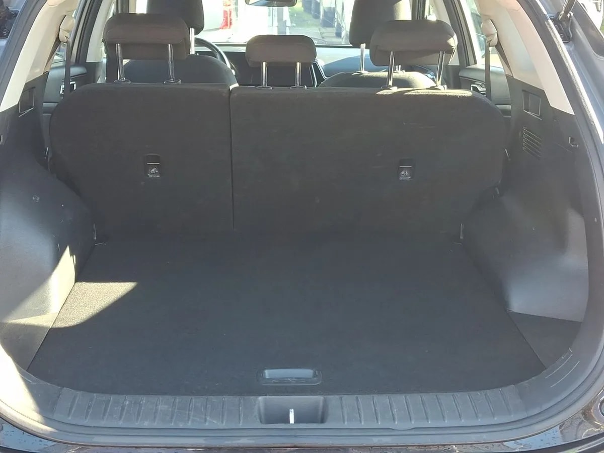 Kia Sportage 2.0 Ex Dies 2wd 8at 5p año 2023