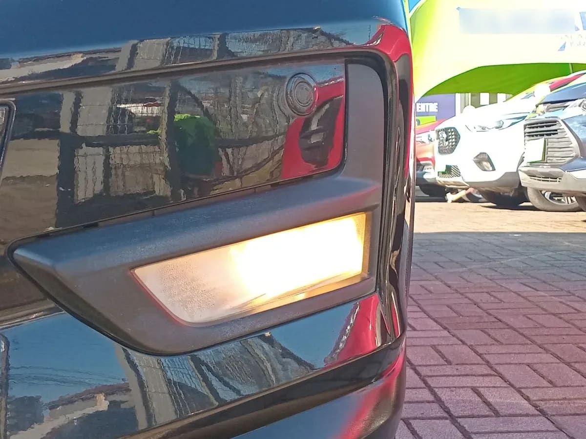 Nissan X-Trail 2.5 Advance 4x2 3row Cvt At 5p año 2023