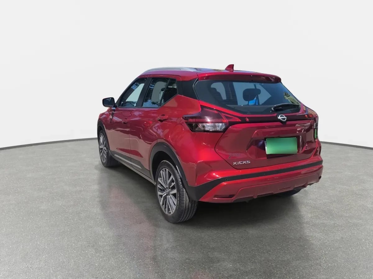 Nissan Kicks 1.6 Exclusive 4x2 Cvt At 5p año 2025