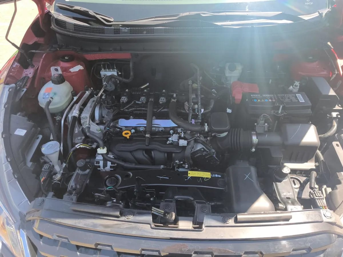 Nissan Kicks 1.6 Exclusive 4x2 Cvt At 5p año 2025