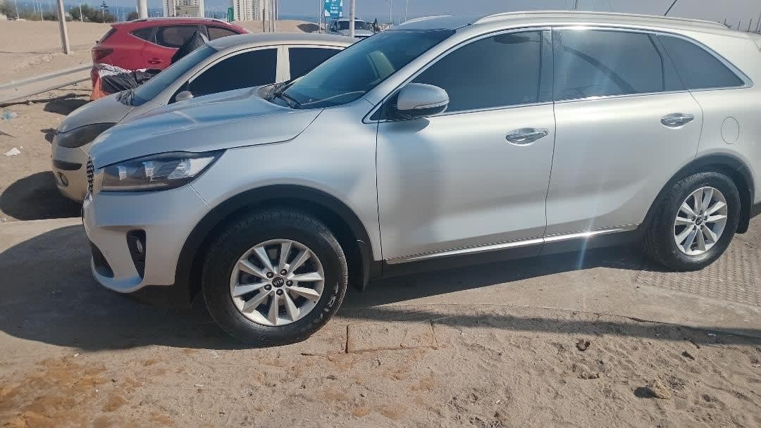 KIA MOTORS SORENTO 2.4 Ex 7s Mt año 2018