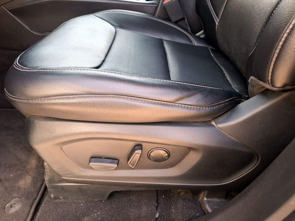 Ford Explorer 2.3 Xlt At año 2024