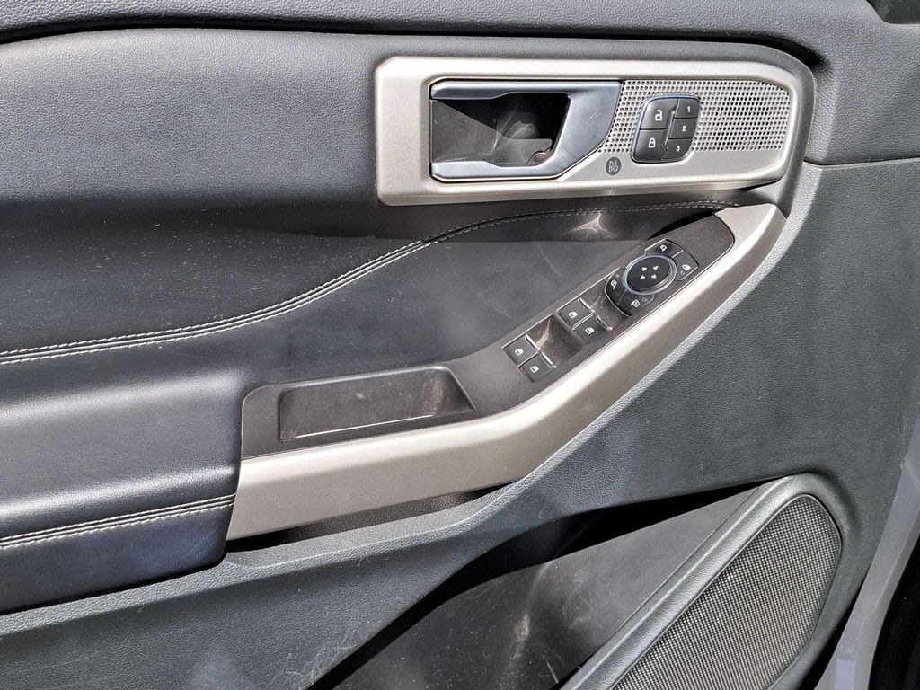 Ford Explorer 2.3 Xlt At año 2024