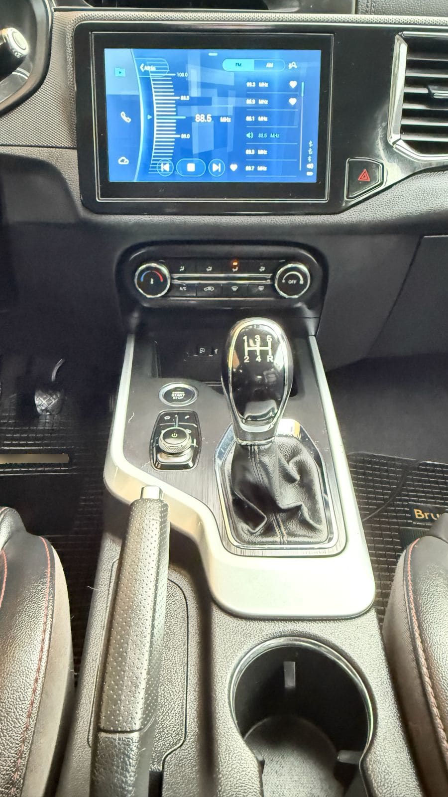 Chery Tiggo 3 1.5 Gl 4x2 5mt 5p año 2022