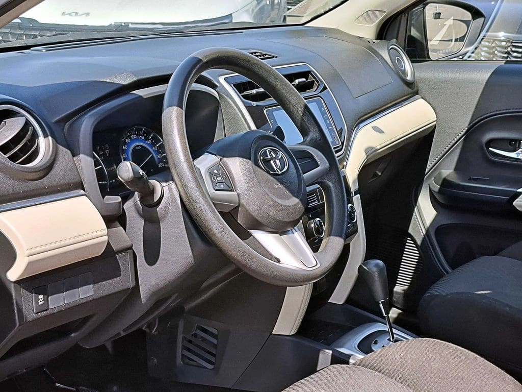 Toyota Rush 1.5 Xli 4x2 At 5p año 2023