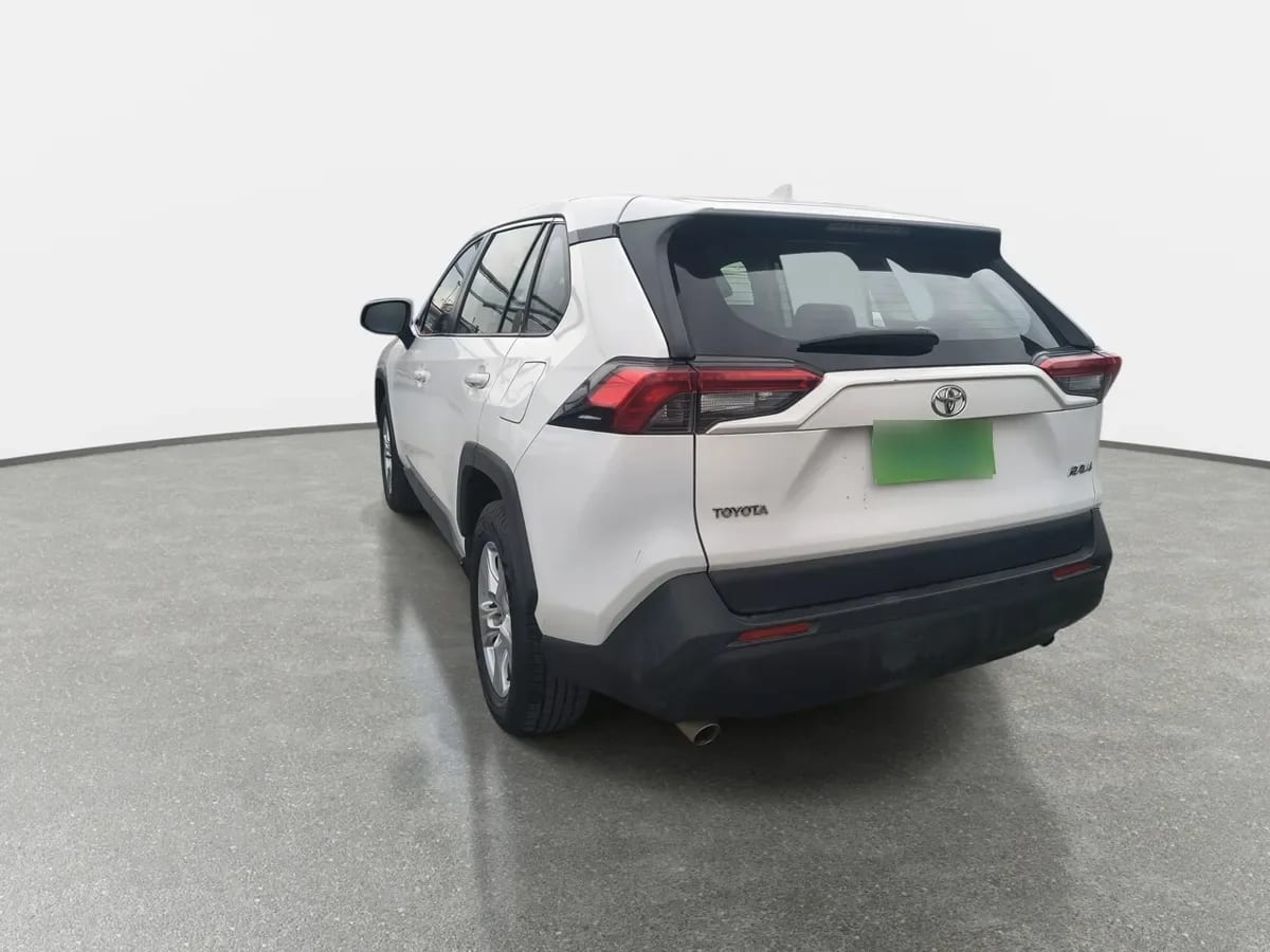 Toyota Rav 4 2.0 Le 4x2 Cvt At 5p año 2020