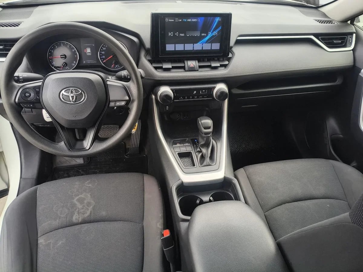 Toyota Rav 4 2.0 Le 4x2 Cvt At 5p año 2020