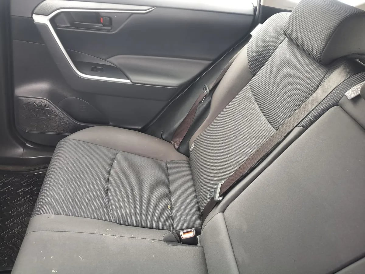 Toyota Rav 4 2.0 Le 4x2 Cvt At 5p año 2020