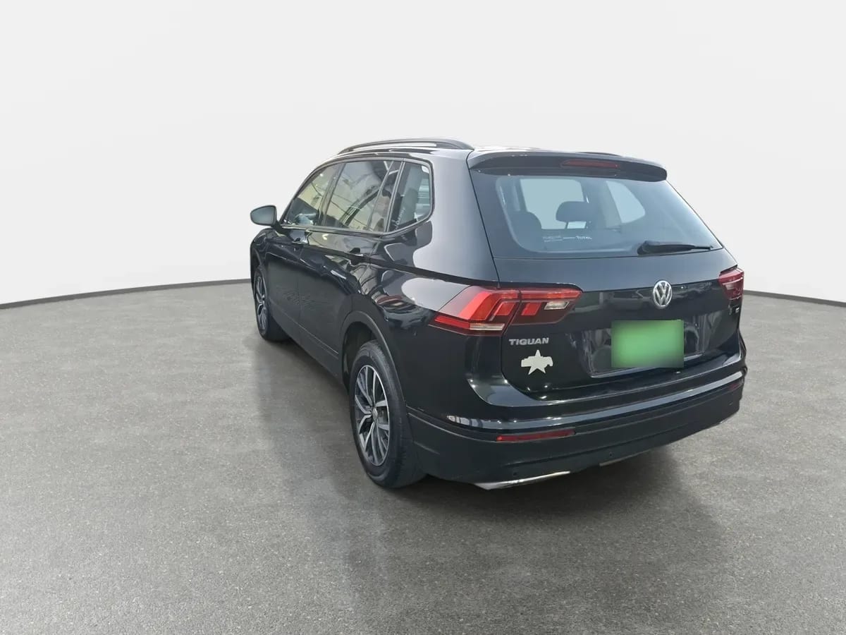 Volkswagen Tiguan 1.4 Tsi Trendline 4x2 Mt 5p año 2018