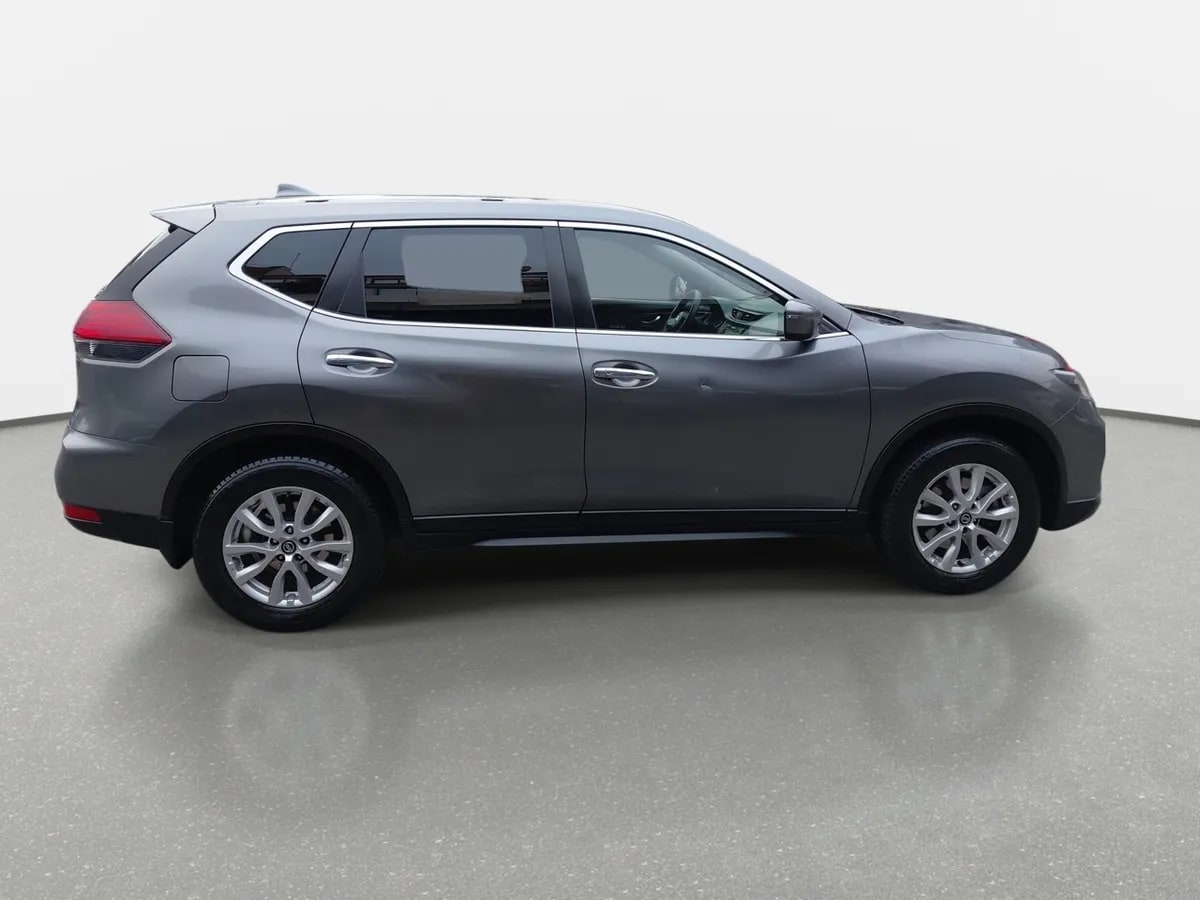 Nissan X-Trail 2.5 Sense Mc 4x2 Cvt At 5p año 2022
