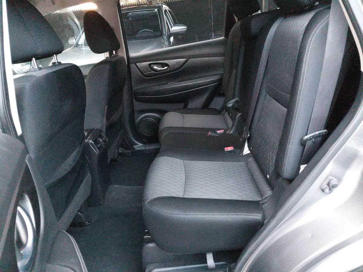 Nissan X-Trail 2.5 Sense Mc 4x2 Cvt At 5p año 2022