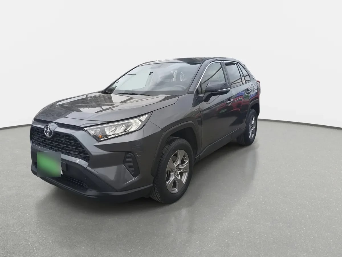 Toyota Rav 4 2.0 Le 4x2 Mt 5p año 2022
