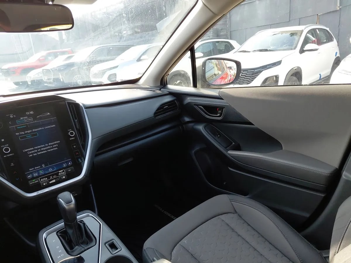 Subaru Crosstrek 2.0 Dynamic Es Awd Cvt At 5p año 2025