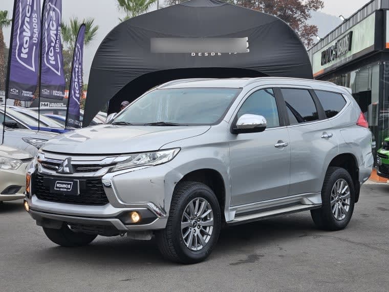 Mitsubishi Montero Sport Mt 4x2 2.4 año 2017