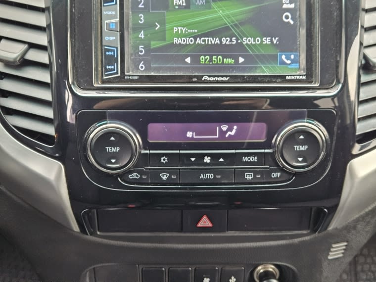 Mitsubishi Montero Sport Mt 4x2 2.4 año 2017