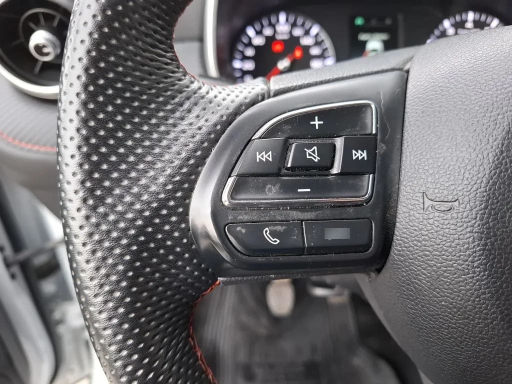 MG Zx Comfort año 2024