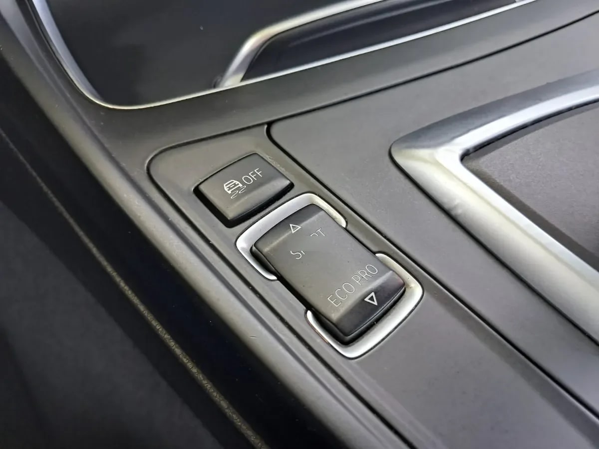 BMW 118 1.5 I 5 Puertas At año 2019