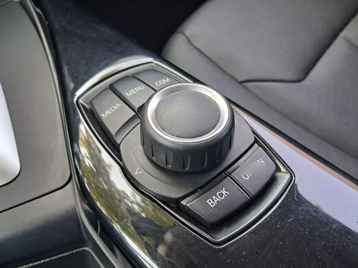 BMW 118 1.5 I 5 Puertas At año 2019