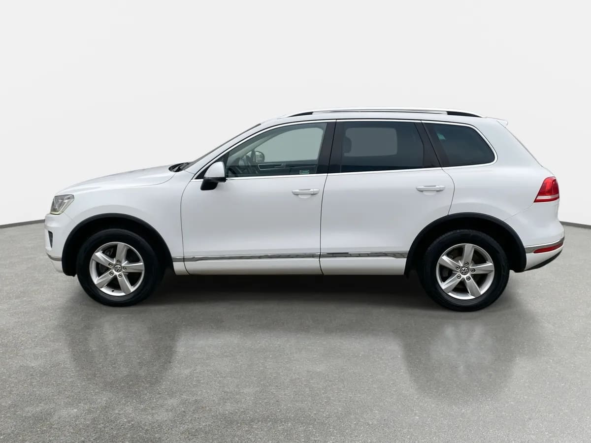 Volkswagen Touareg 3.0 V6 Tdi Diesel 4x4 Nav At 5p año 2016