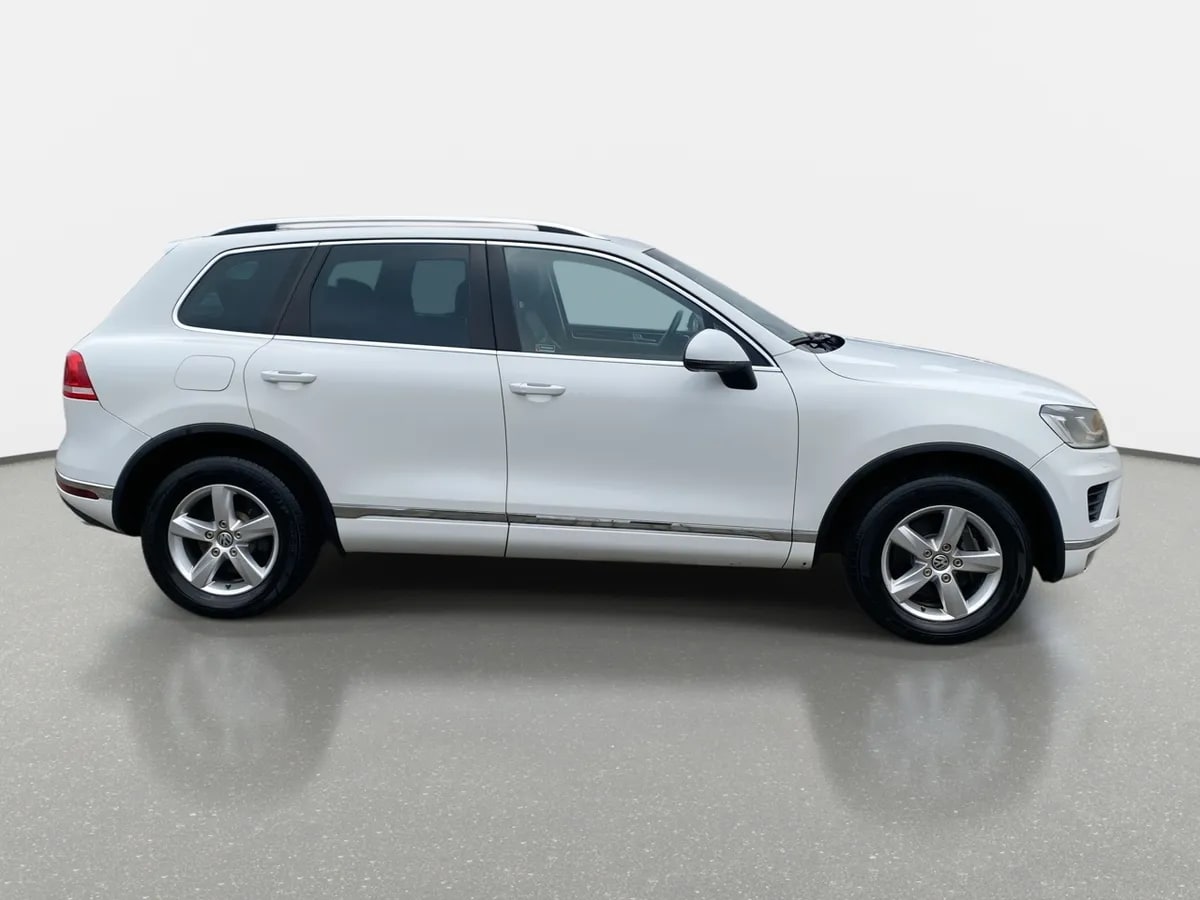 Volkswagen Touareg 3.0 V6 Tdi Diesel 4x4 Nav At 5p año 2016