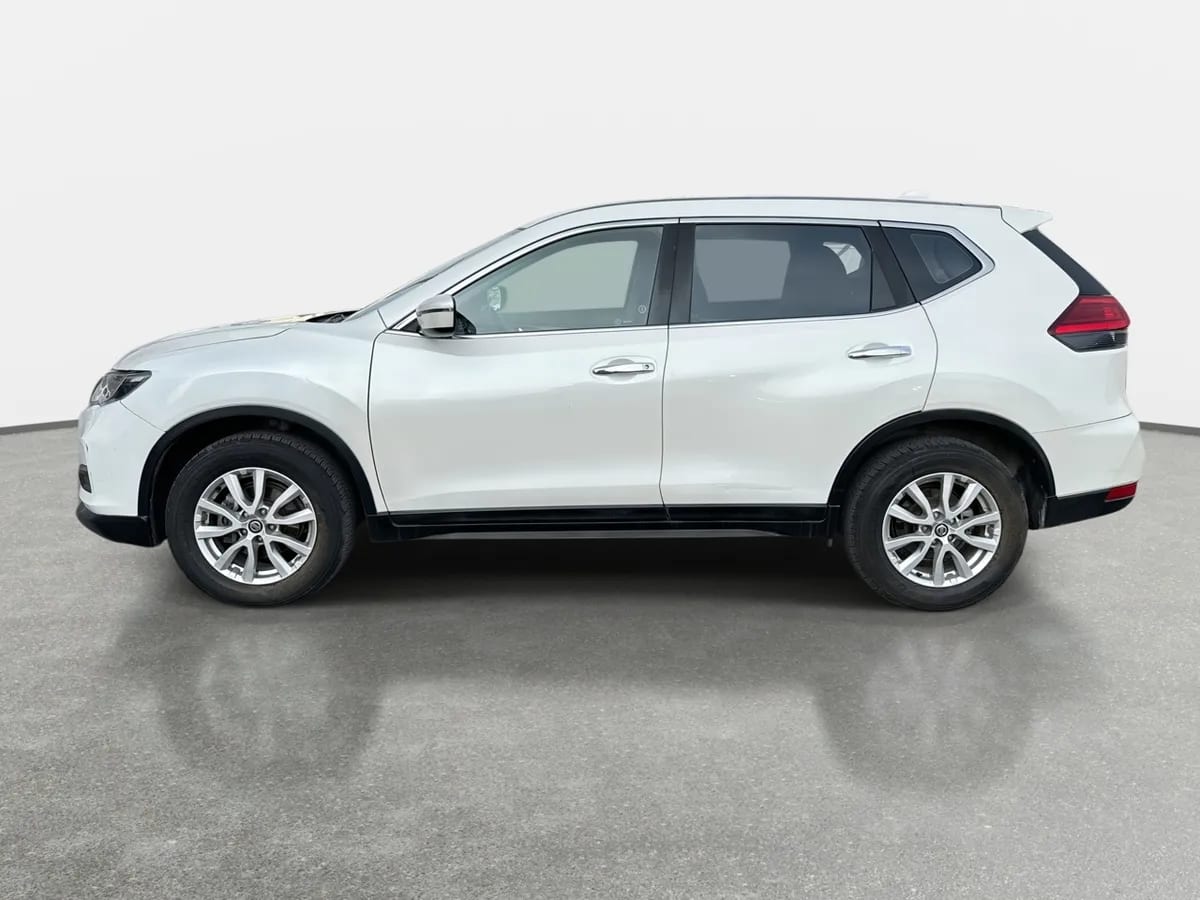 Nissan X-Trail 2.5 Sense 4x2 2row Cvt At 5p año 2020