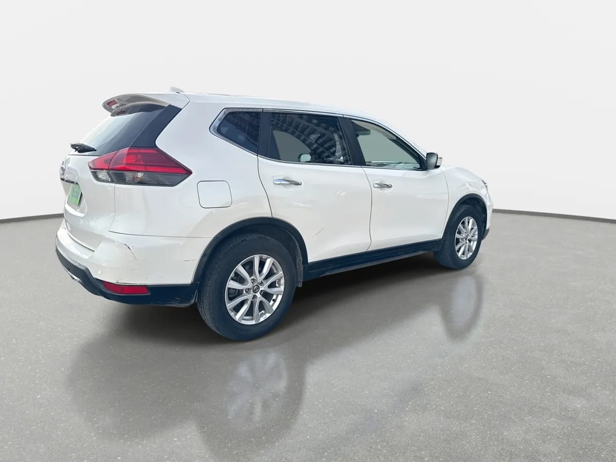 Nissan X-Trail 2.5 Sense 4x2 2row Cvt At 5p año 2020