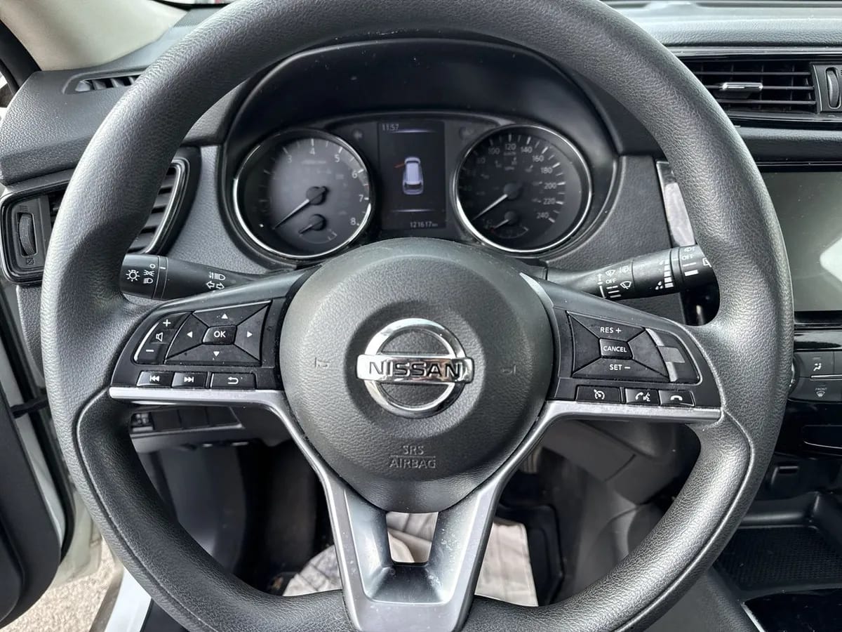 Nissan X-Trail 2.5 Sense 4x2 2row Cvt At 5p año 2020